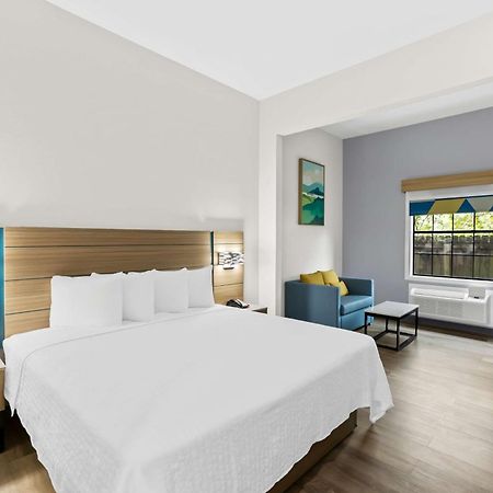 Sonesta Essential Beaumont Exterior foto