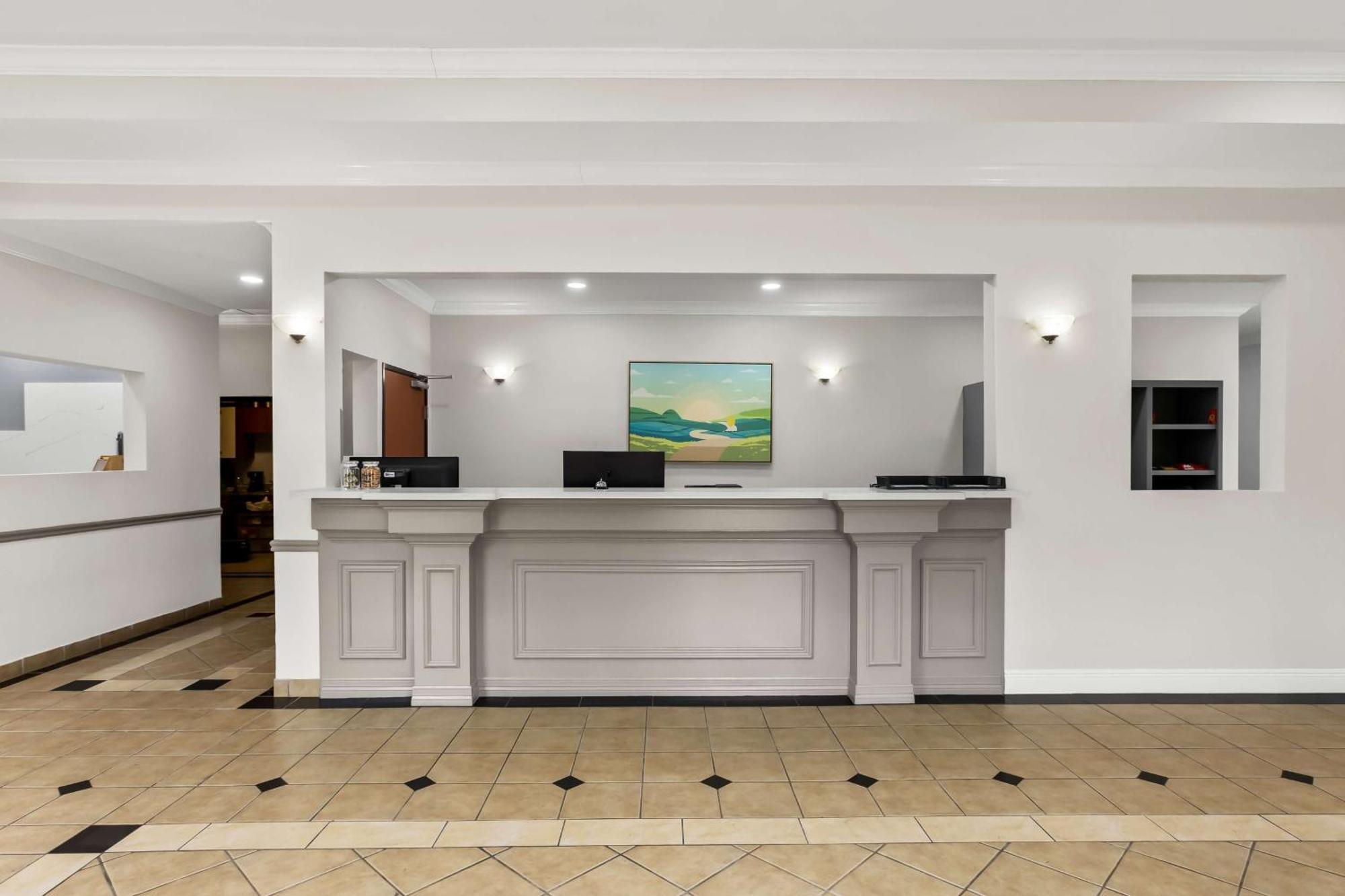 Sonesta Essential Beaumont Exterior foto